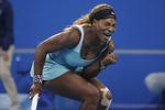 Mør. Serena Williams har ikk ehaft tid til at få skannet knæet, som har givet hende problemer gennem længere tid. 