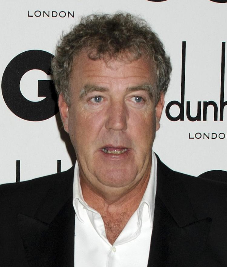 Uvelkommen. Jeremy Clarkson og de øvrige værter på det populære bil-program Top Gear måtte flygte ud af argentinsk by. 