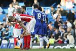 NEDTUR. Ni point har Arsenal og Per Mertesacker nu op til Chelsea på førstepladsen. 