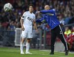 UTILFREDS. De få målchancer gjorde Ståle Solbakken utilfreds med den offensive indsats, Thomas Delaney og. co. leverede mod Esbjerg. 