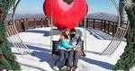 Romantik. High1-resortet appellerer i høj grad til den sydkoreanske ungdom med blandt andet flere romantiske fotospots som dette vinterpyntede sæde. 