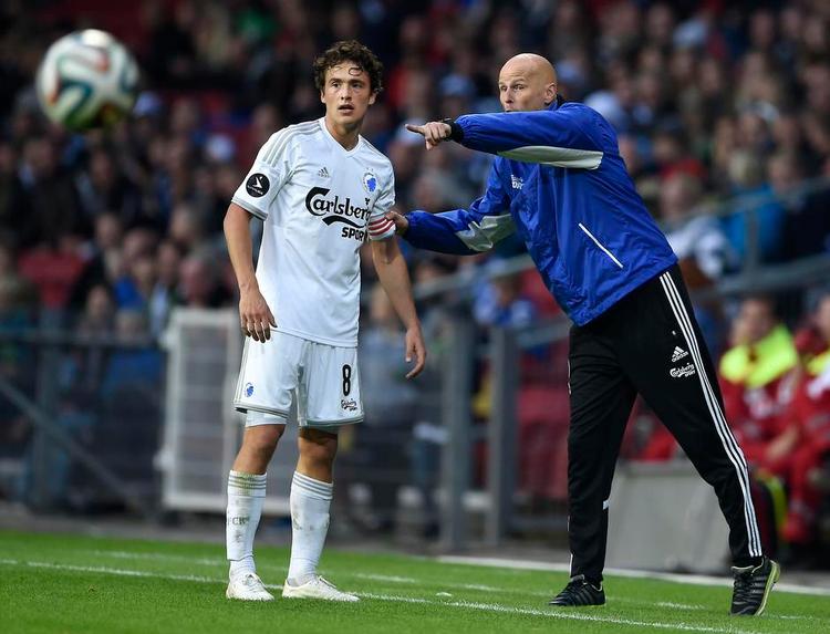 udvalgt. Thomas Delaney (tv.) er en af de få superligaspillere, som landstræner Morten Olsen har udtaget til EM-kvalifikationskampene. Foto: Lars Poulsen/Polfoto 