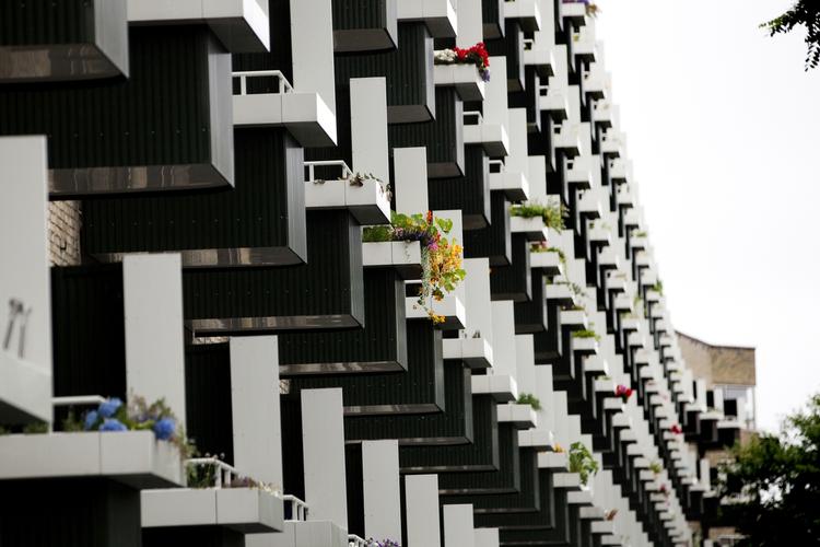 tvang. Der gik også flere ejerlejligheder på tvang i september i forhold til august, omend tallet er lille, nemlig 24 mod 22. 