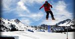 BESKYTTELSE. Rygskjold bliver især brugt af dem, der benytter de såkaldte funparks, skiområder med hop og ting til at lave tricks på. For der kan man slå sig rigtigt meget, 1hvis man falder. 