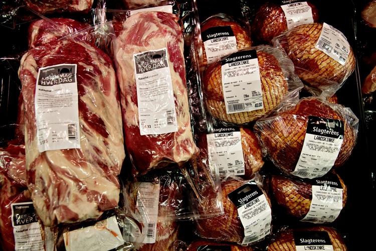 stigning. Sidste år blev 648 danskere smittet med MRSA-typen CC398. I år er tallet allerede på 813. I 2010 blev kun en tiendedel af det antal smittet.. 