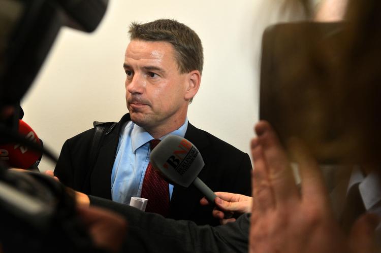 Undersøgelse. Tre ledende embedsmænd i Udenrigsministeriet fik kritik i redegørelse om GGGI-forløbet, der endte med Christian Friis Bachs afgang fra posten som udviklingsminister. 