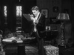 Sherlock. Filmhistorikere er enige om, at William Gillette satte så stort et præg på rollen som Baker Street-detektiven. 