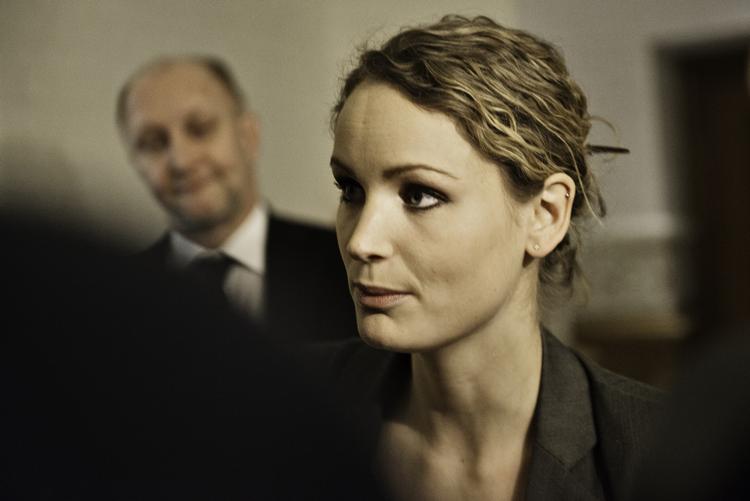 LODTRÆKNING. Pernille Skipper kan i dag blive valgt til at sidde i Folketingets eftertragtede kontroludvalg, hvis Enhedslisten vinder afgørende  lodtrækning i salen. 