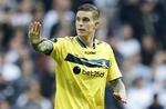 tackling. Daniel Agger har endnu ikke vænnet sig til, at der ikke er samme pres på spillerne på og uden for banen i Danmark i forhold til England. 