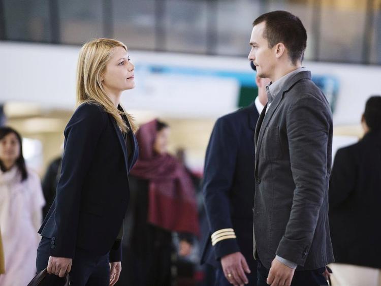 Menneskelig. Claire Danes' karakterer en af de mest interessante kvindelige tv-heltinder i nyere tid. Fordi hun i såvel sine styrker som sin sårbarhed er menneskelig. 