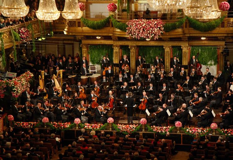 Kollegialt. Wiener Philharmonikerne (billedet) begræder nedlæggelsen af DR UnderholdningsOrkestret, der internationalt er kendt som Danish National Chambert Orchestra. 