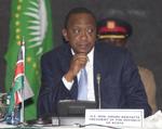 Afhøring. Kenyas præsdident, Uhuru Kenyatta, skal som det første siddende statsoverhoved til afhøring ved Den Internationale Straffedomstol. 