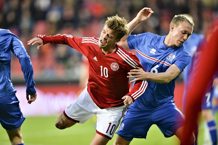 MÅLLØS. I fredags løb Lucas Andersen og de danske talenter ind i en islandsk forsvarsmur i Aalborg. 