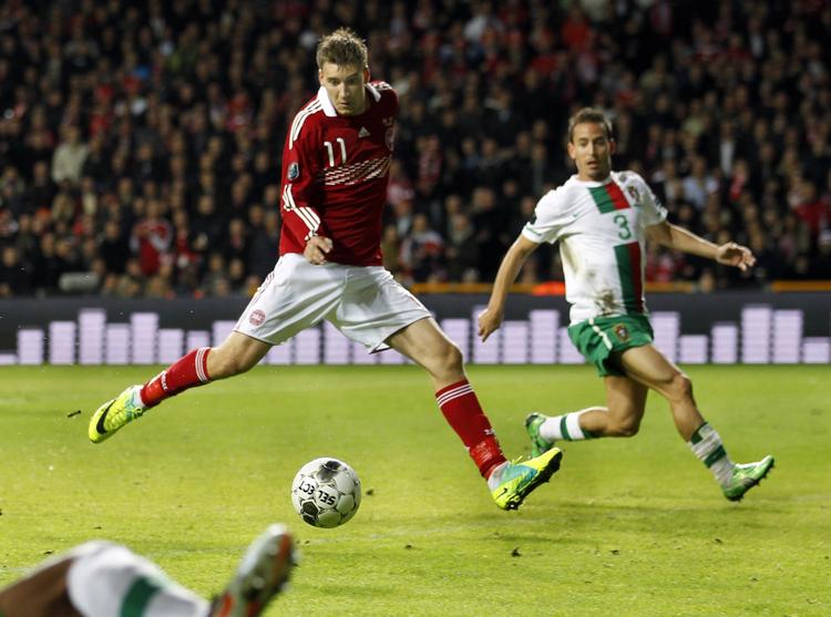 2011. Scoringen til 2-0 bidrog til en 2-1-sejr,der sikrede Danmark pladsen til slutrunden, hvor Nicklas Bendtner igen scorede mod Portugal, to gange endda. 