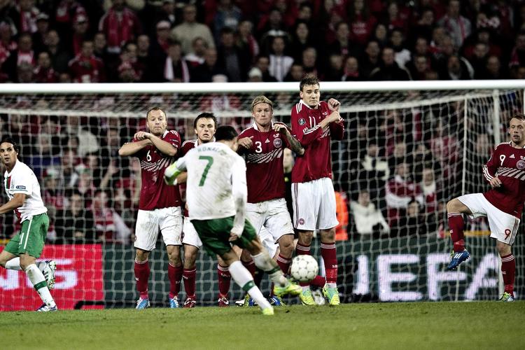 FRISPARK. Det eneste af sine to mål mod Danmark scorede Cristiano Ronaldo på et dommedagshug af et frispark i slutminutterne i Parken i 2011, da Danmark dog vandt 2-1. 
