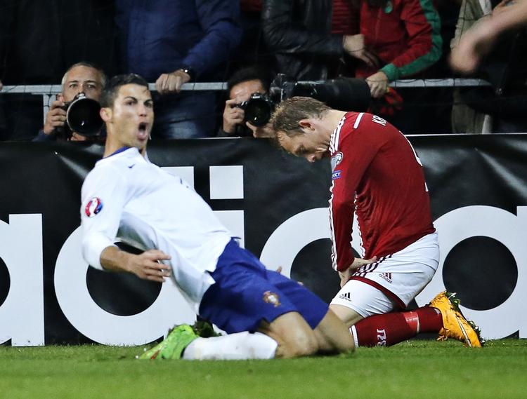 MÅLSCORER? Ramte Cristiano Ronaldo overhovedet bolden, da Portugal scorede sejrsmålet i overtiden? 