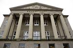 ERHVERV Aktierne i Danske Bank falder på børsen