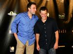 supersuo. Barndomsvenner og skuespillerkollegaer Matt Damon og Ben Affleck. 