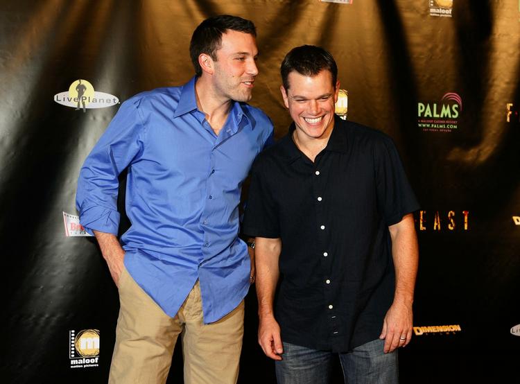 supersuo. Barndomsvenner og skuespillerkollegaer Matt Damon og Ben Affleck. 