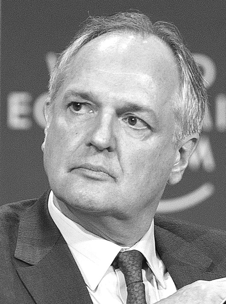 Paul Polman har været CEO for Unilever siden2009.  Han er formand for WorldBusiness Council for Sustainable Development, er gift og far til tre børn. 