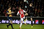 FIGHT. Den nordjyske duel i Superligaen mellem AaB og Hobro sluttede uden vinder, da de to hold fredag aften spillede 1-1 i Aalborg. 