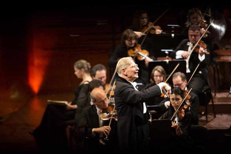Hædret. Dirigent Herbert Blomstedt modtog WIlhelm Hansens store hæderspris onsdag aften. Her ses han, da han var på besøg i Koncerthuset i 2012. 