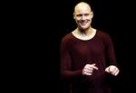 NYSKILT. Komikeren Jacob Tingleff er just blevet en af de mange, der har et kuldsejlet parforhold bag sig. Men det er han ikke entydigt ked af - længere. Og det er sjovt at høre om. 
