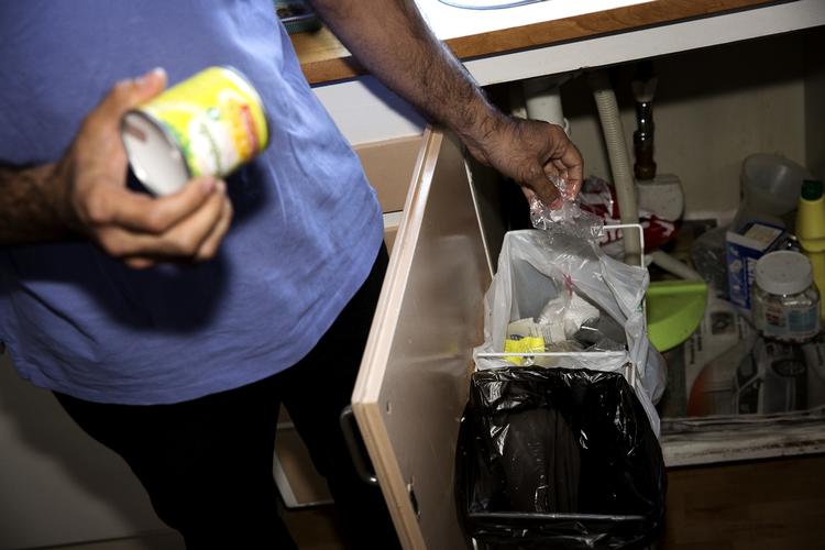 Sortering. Kun 22 procent af danskernes husholdningsaffald bliver genbrugt. 