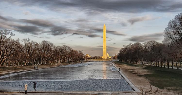 Ikon. Washington Monument, rejst til ære for USA's præsident George Washington. 