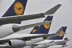 Strejke. En række afgange til og fra Danmark rammes af strejken hos Lufthansa. 