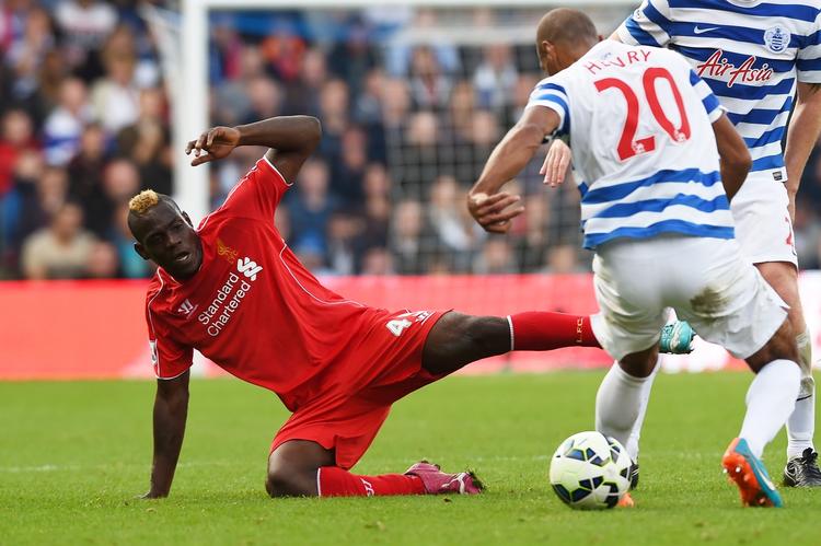 afbrændere. Mario Balotelli har aldrig manglet selvtillid, men spillerens mentale styrke er sat under pres af en række dårlige kampe for Liverpool, hvor træfsikkerheden helt har manglet. 