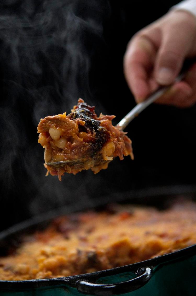 Dansk. Cassoulet er blandt Bagsidens favoritter til at blive nationalret. 