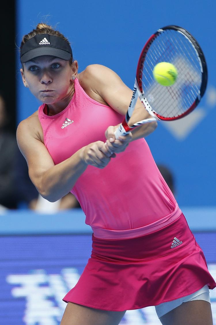 Vinder. Simona Halep er tæt på en semifinaleplads i Singapore. I 2014 er hun blevet en fast bestanddel af top-10 og været i French Open-finalen. 