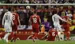 0-1. Efter bandespil med James Rodriguez bringer Cristiano Ronaldo Real Madrid foran 1-0 mod Liverpool. 