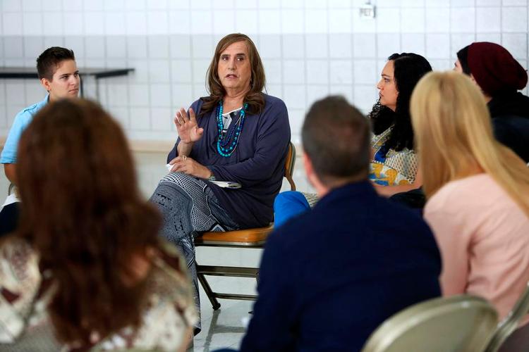 Rollen. Jeffrey Tambor har leveret uforglemmelige birollepræstationer i serier som 'Arrested Development' og film som 'The Hangover', men det er i Transparent, at den 70-årige skuespiller brænder igennem. 