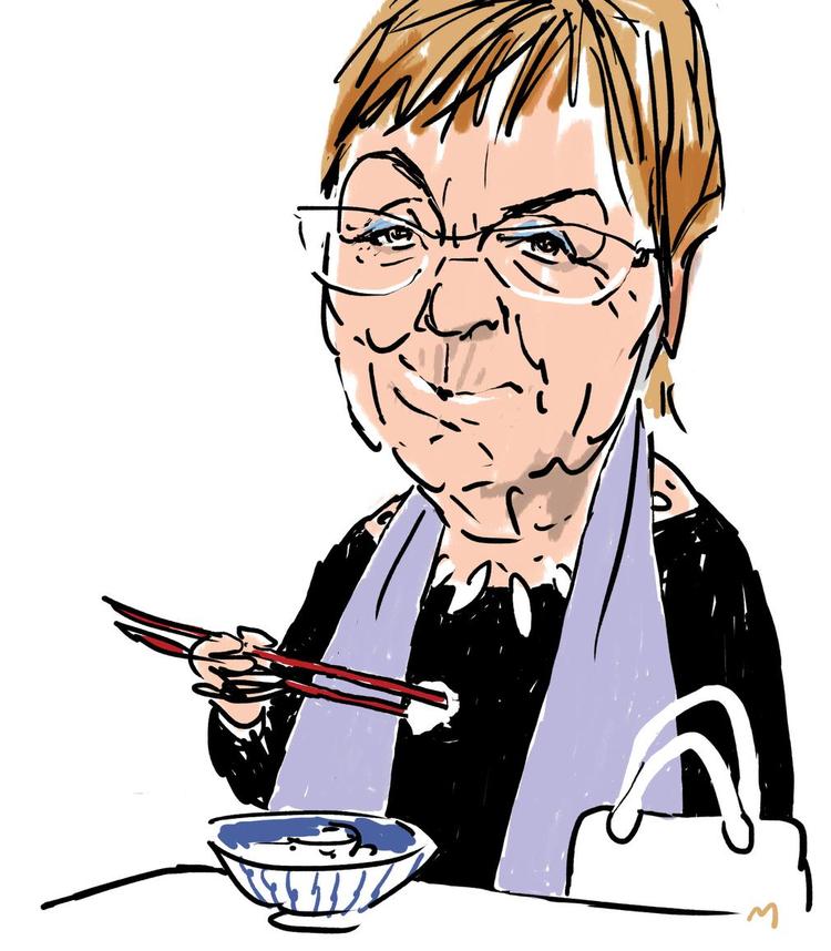 Marianne Jelved. 71 år. Kulturminister siden 2012. Tidligere formand for Radikale Venstres folketingsgruppe 1988-93 og 2001-2007. Økonomiminister 1993-2001. Uddannet folkeskolelærer. Tegning: Mette Dreyer 