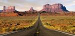 Route 66. Nevadas ørken er spækket med røde westernbjerge og nedlagte benzintanke. Læserfoto: Finn Gunst 