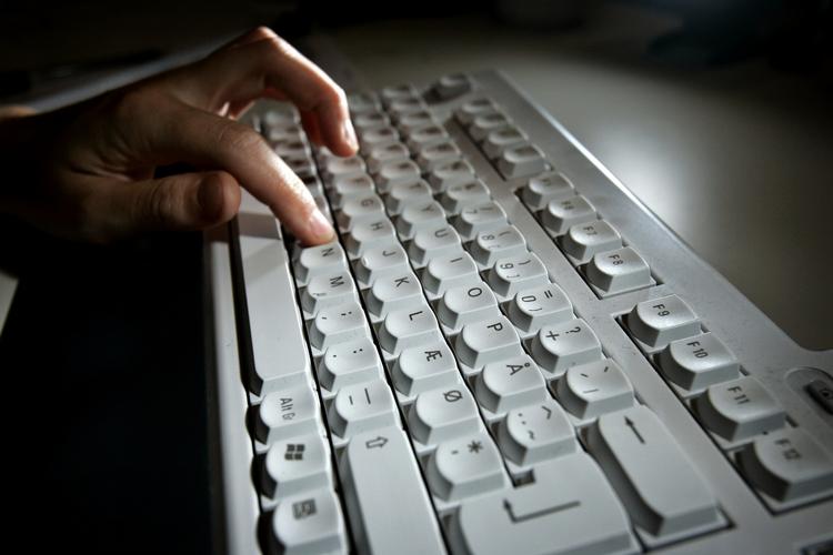 digital. Både unge og gamle kan komme i klemme når den digitale post træder i kraft d. 1. november 2014. 