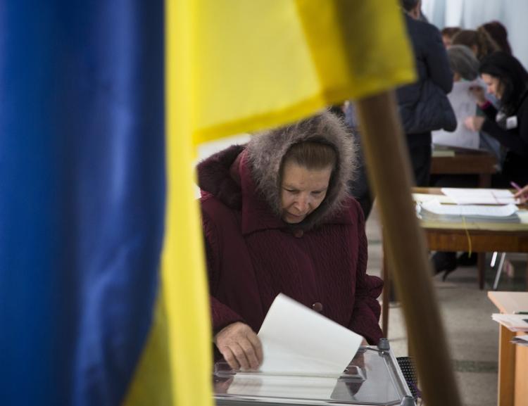Valg. Russerne ser ud til at anerkende gårsdagens ukrainske valg. 