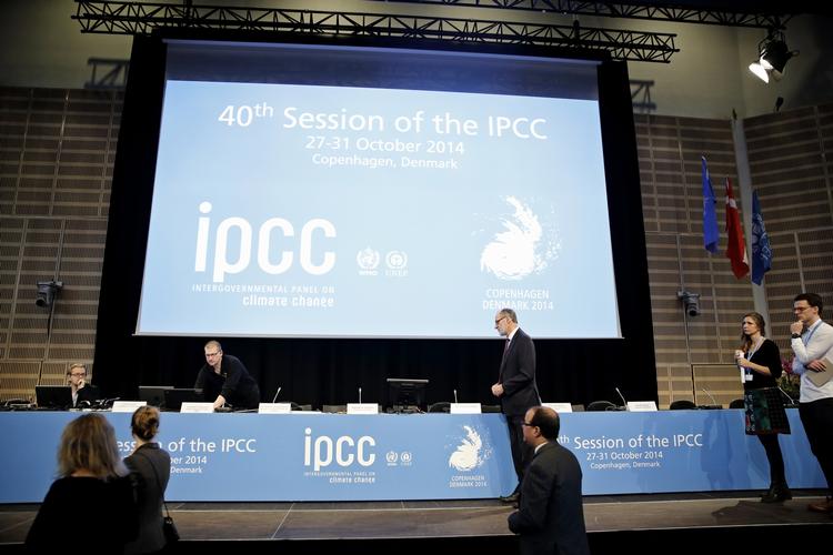 Klima. Klimamøde i København varer hele ugen. 