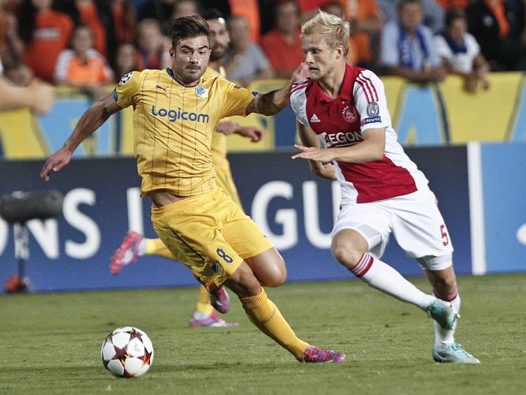 anfører-rolle. Nicolai Boilesen (th) er tilbage i Ajax-trøjen efter en hjenerystelse - og nu som anfører for det hollandske storhold. 