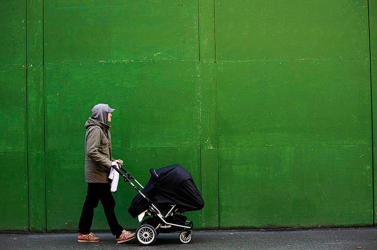 Kuldsejlet. Regeringens plan om øremærket barsel til mænd blev aldrig til noget. 