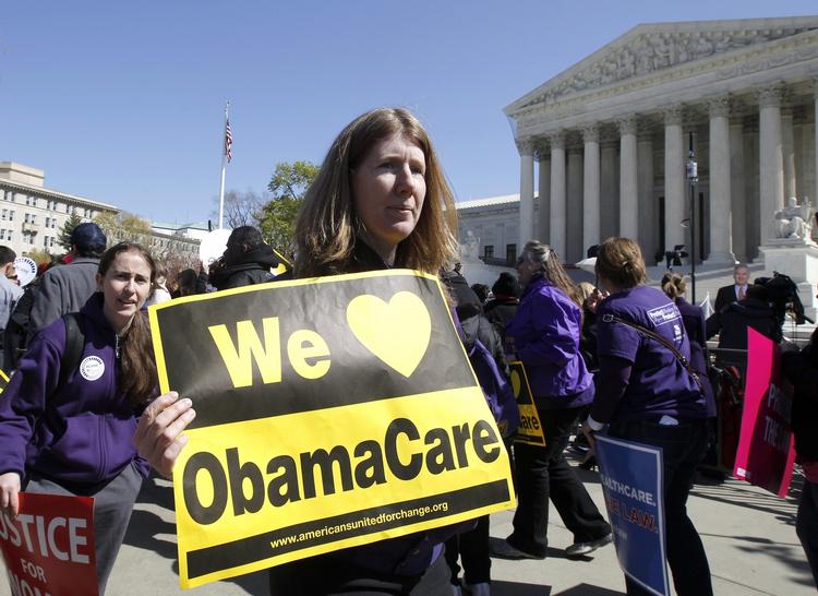 Obamacare. Amerikanerne har været delte om Obamas sundhedsreform. 