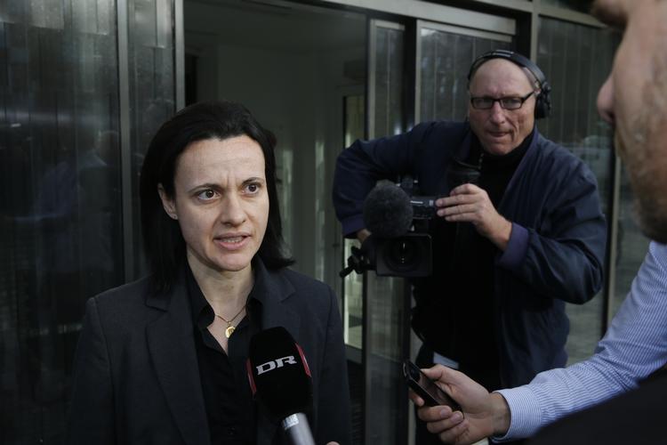 Hackersag. Senioranklager ved Københavns Politi, Maria Cingari, kræver Gottfrid Svartholm Warg fængslet i ikke under fem år. Og udvist af Danmark for altid. 