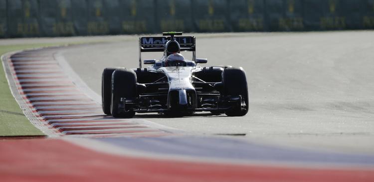 håbefuld. Kevin Magnussens sæde i McLaren har ifølge rygter været usikkert i næste sæson. Men danskeren har ikke en Plan B. 