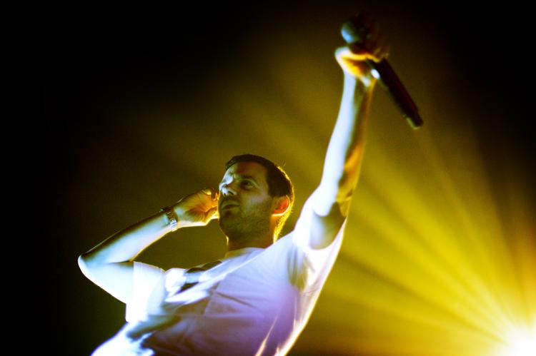 Audiovisuelt. The Streets-bagmanden Mike Skinner (billedet) og den britiske filmmand Eweb Spencer forvandler Nikolaj Kunsthal til et audiovisuelt fatamorgana af en fest under CPH:DOX. 