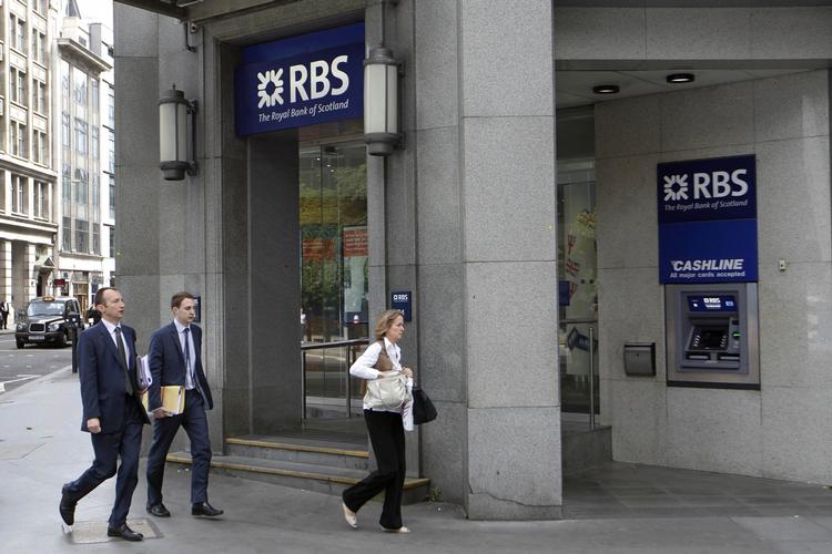 samarbejde. Royal Bank of Scotland har flere sager kørerende ved de britiske domstole. Alligevel har politiet valgt at indgå en samarbejdsaftale med banken. 