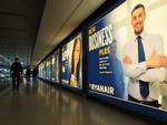 Omstridt. Ryanair har altid været den frække dreng i klassen, men har kapret mange kunder ved at tilbyde billige flybilletter. Ny undersøgelse peger dog på, at forbrugerne mener, det kan oppe sig på visse punkter. 