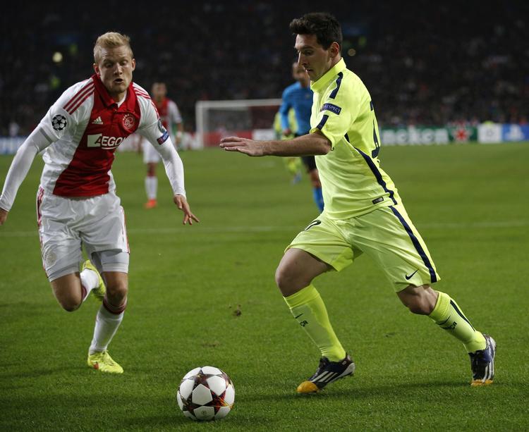STORMØDE. For tre uger siden var Nicolai Boilesen ude med en hjernerystelse, da Ajax mødte FC Barcelona ude, men i aften står Boilesen over for Lionel Messi. 