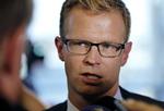 derfor. Det var forhenværende skatteminister Holger K. Nielsen (SF), der nedsatte den task force mod skattely, og i dag præsenterer den nuværende minister, Benny Engelbrecht (S), sit udspil på området. 